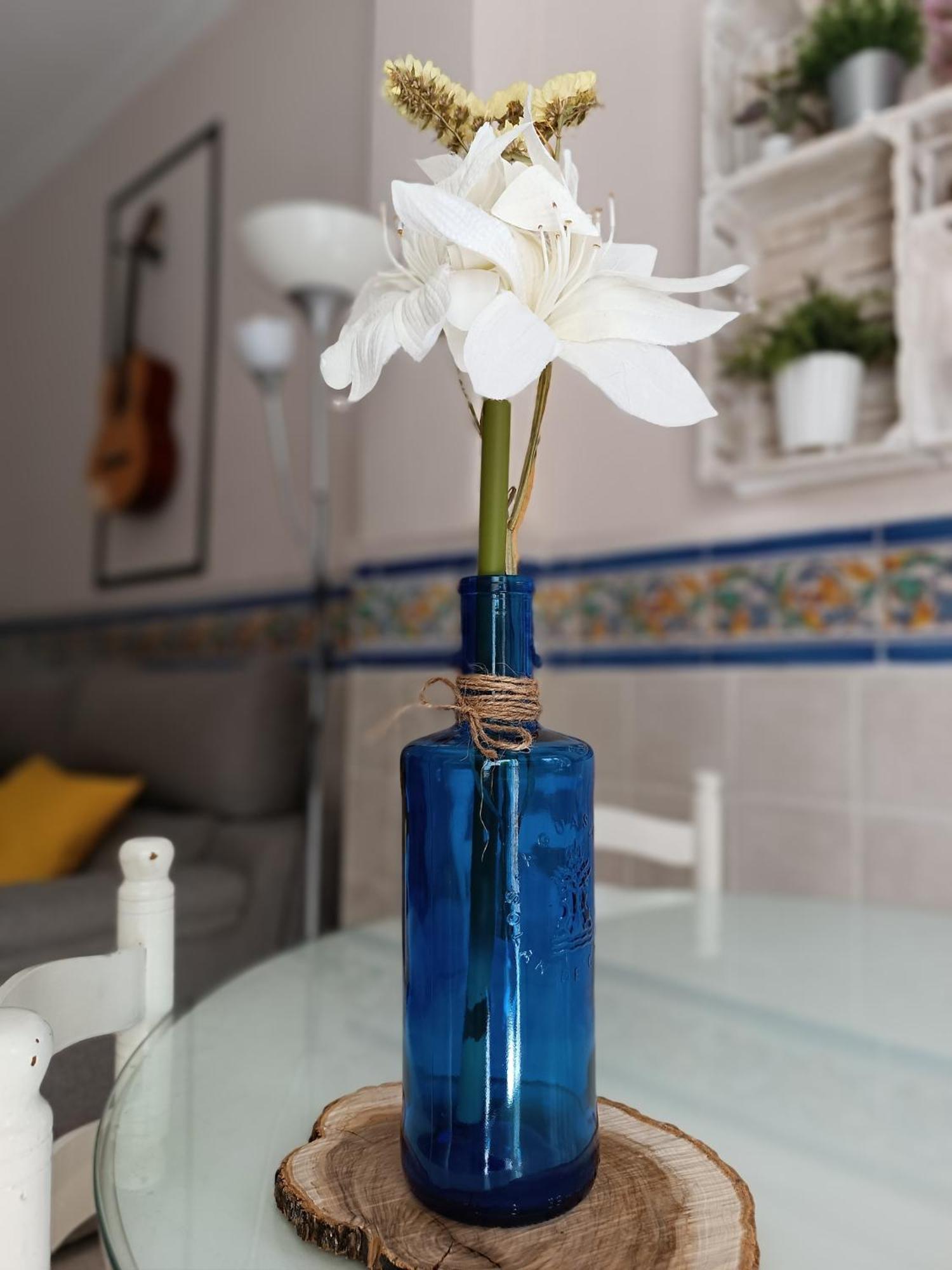 Tipico Y Pintoresco Patio De Vecinos, Con Encanto Sevilha Exterior foto